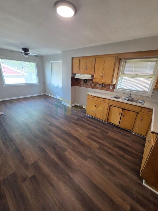 Photo - Beautifully Renovated 4-Bedroom Home with ...