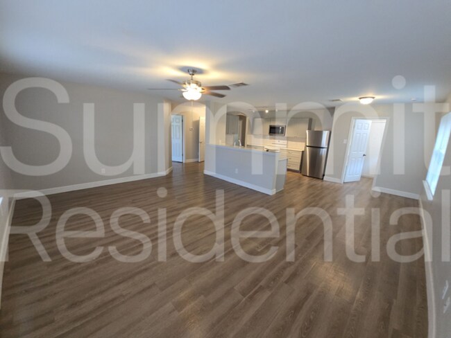3350 Pioneer Crossing Dr