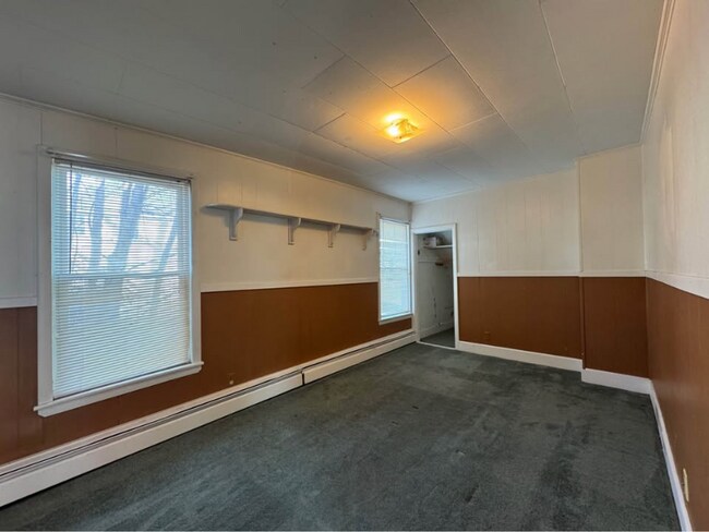 Photo - 16 Mentor St