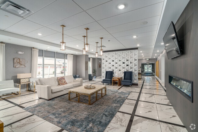 Club Room - The Station at Willow Grove