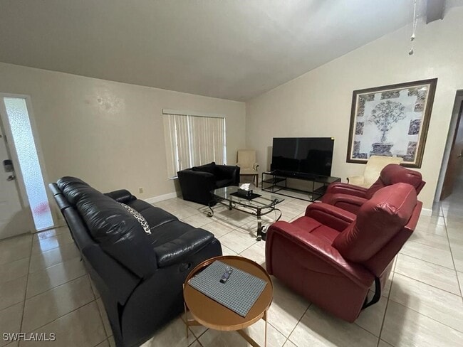 Photo - 110 SW 10th Terrace