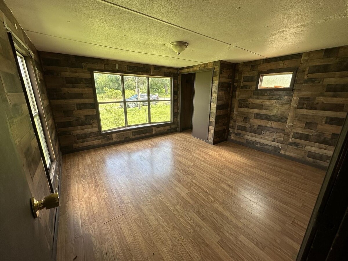 Photo - 3620 Carver Rd