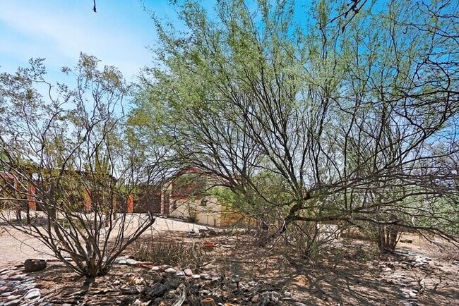 Photo - 2920 E Mabel St