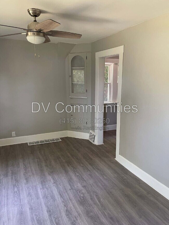 Photo - 3540 Trent Ave Unit 4