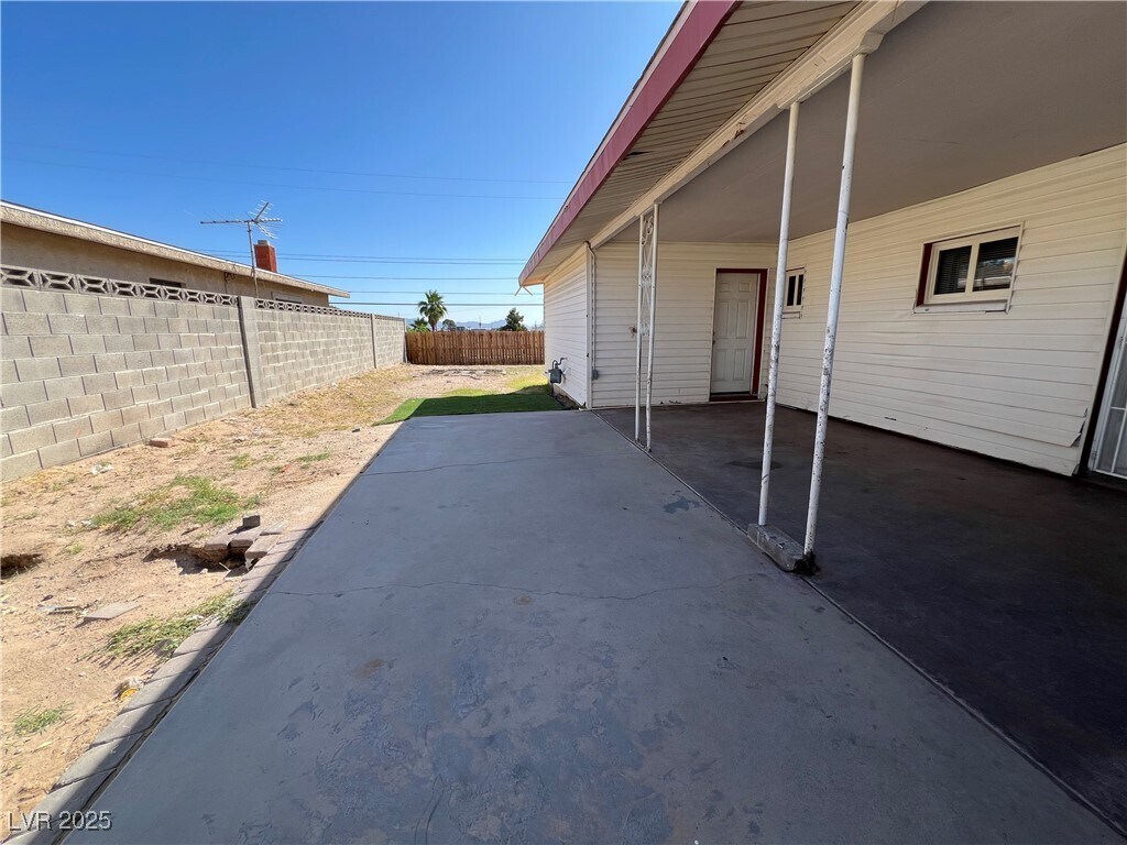 Photo - 1128 Greenway Dr