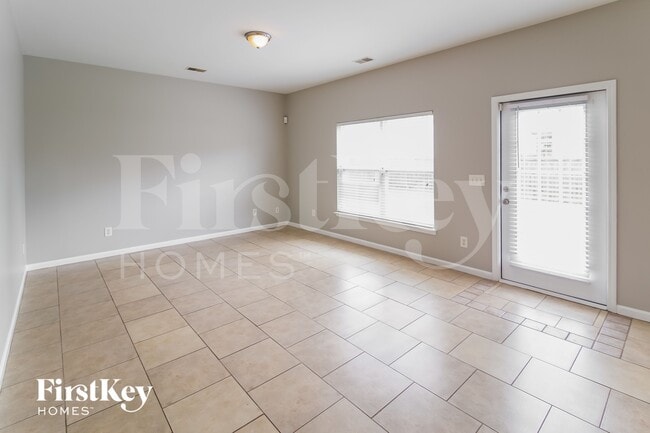 Photo - 113 Summer View Rd