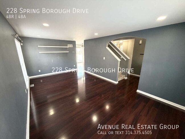 Photo - 228 Spring Borough Dr