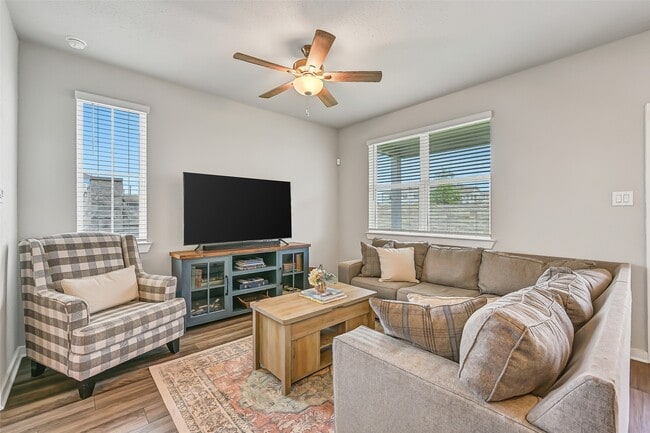 Photo - 2403 Bay Breeze Dr
