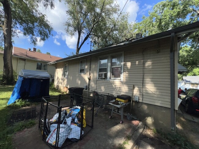 Photo - 549 N Dunham St