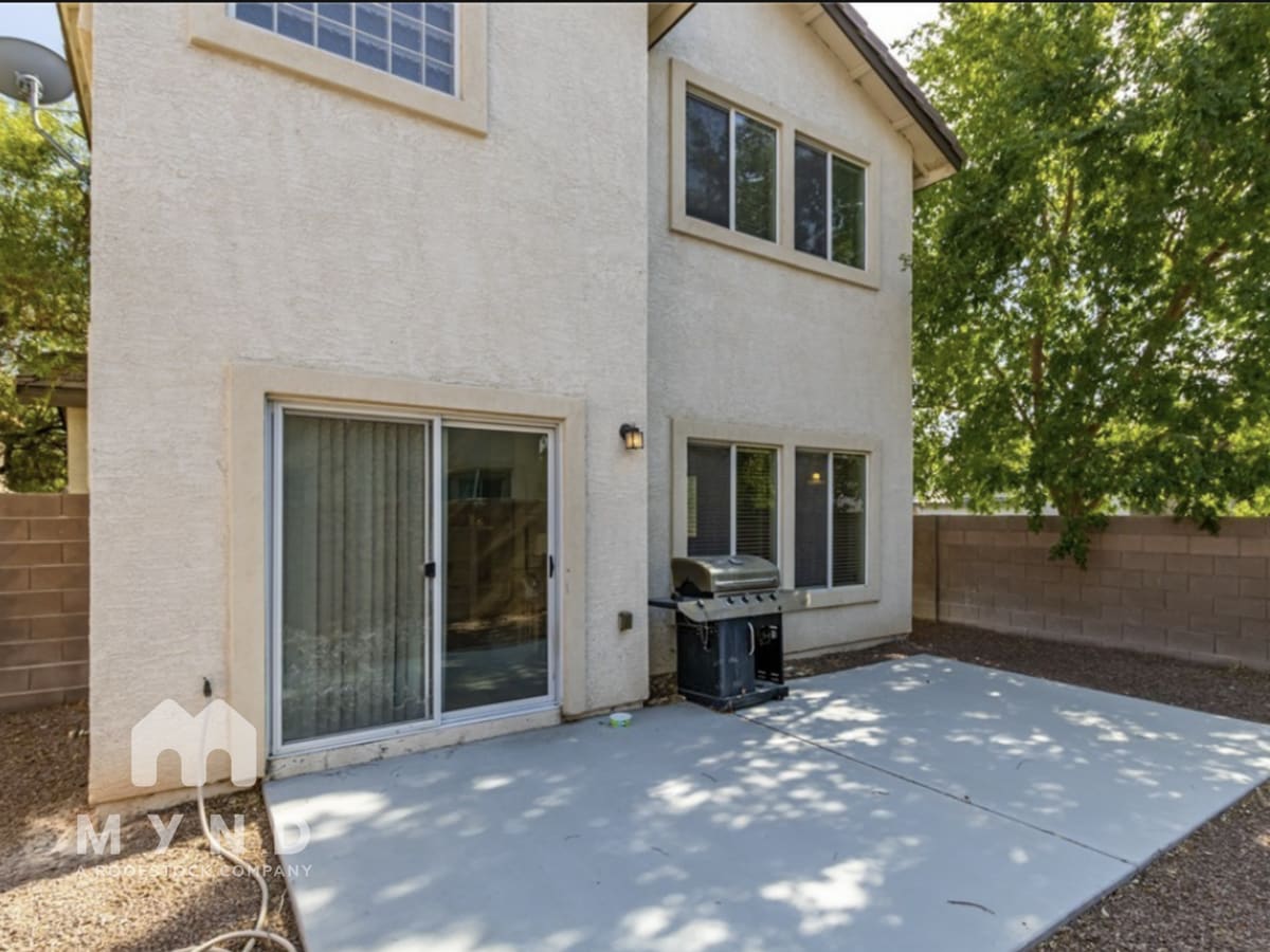 Photo - 924 Shades End Ave