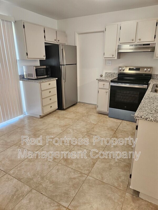 Photo - 3718 15th St W