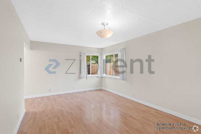 Building Photo - 1420 Sixth St Rental