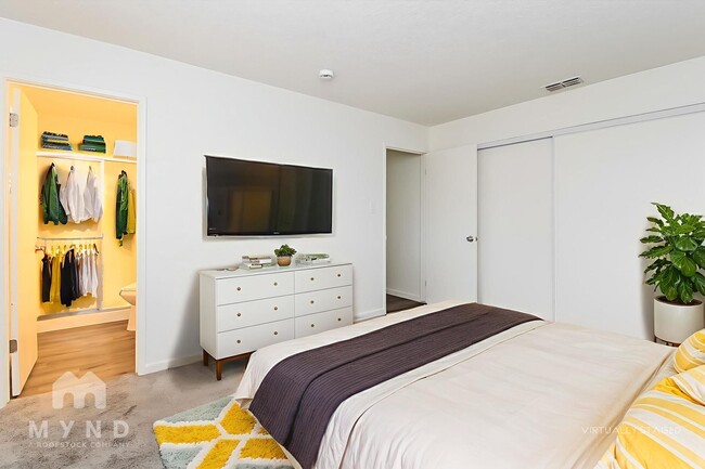 Photo - 7304 Lawnwood Dr