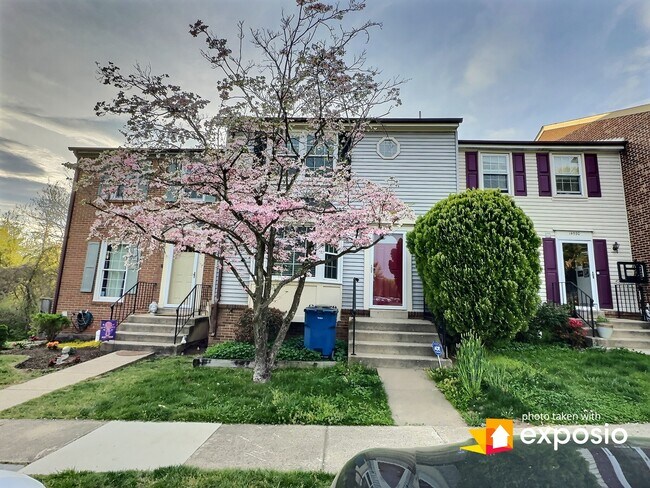 14582 Truro Parish Ct Unidad Basement Studio