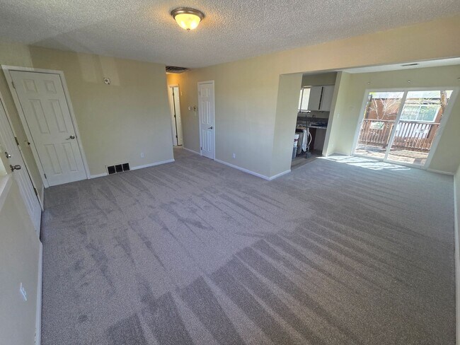 Photo - Wolff St - GN Unit Wolff St 362