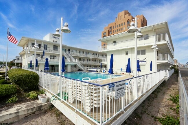 Photo - 111 S Dudley Ave Condo Unit 118