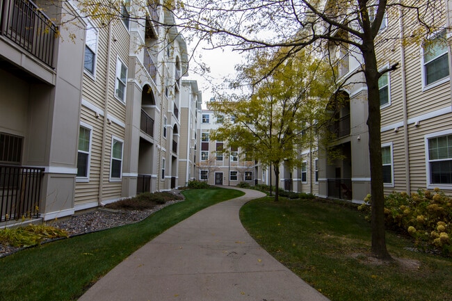 The Pavilion on Berry Apartments - The Pavilion on Berry Apartments