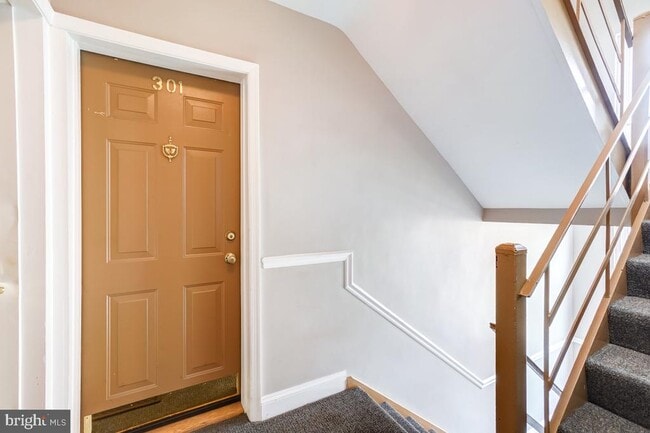 Photo - 401 Evarts St NE Unit 301