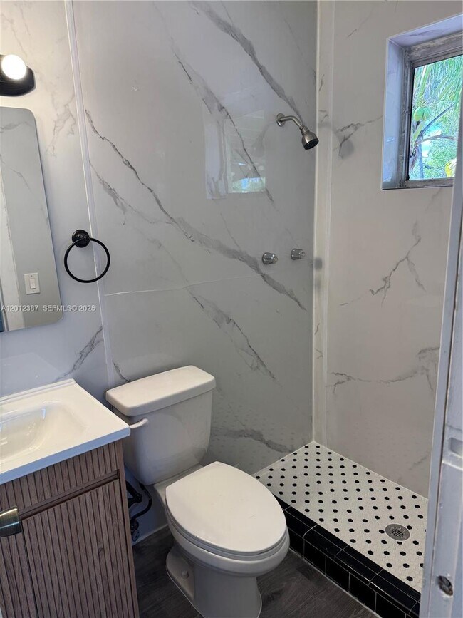 Photo - 2620 SW 53rd Ave