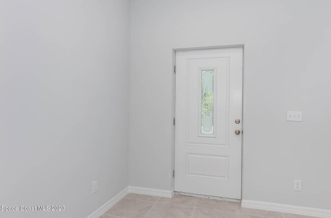 Photo - 1808 Pirate Ave SE