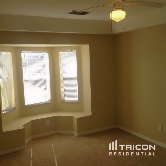 Photo - 7543 Oxford Garden Cir