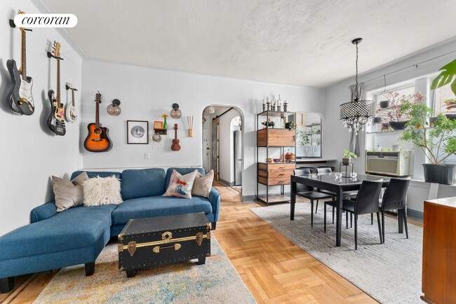 Photo - 811 Walton Ave Condo