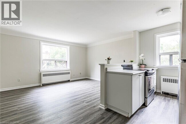 Photo - 118 St Joseph's Dr Unit 303