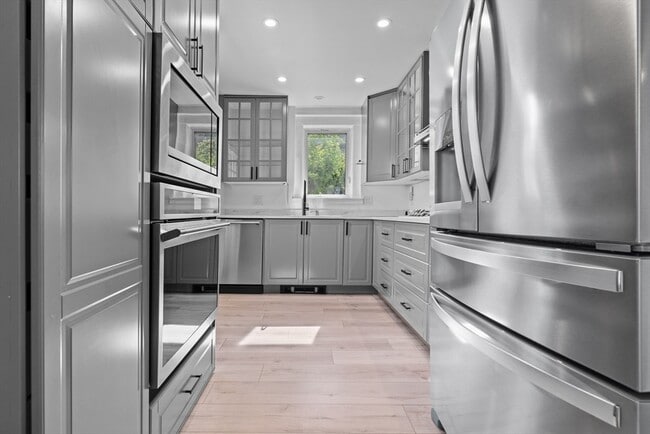 Photo - 12 Lowell Pl