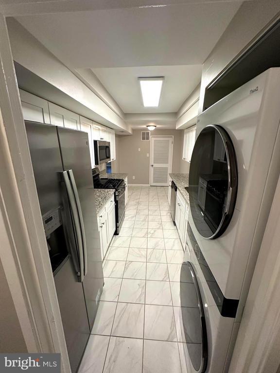 Photo - 10234 Prince Pl Unit 17-201