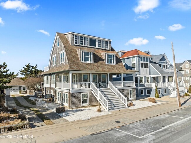 Photo - 809 S Ocean Ave