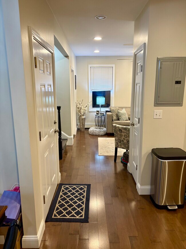 Photo - 7 Ward Ct Unidad 2