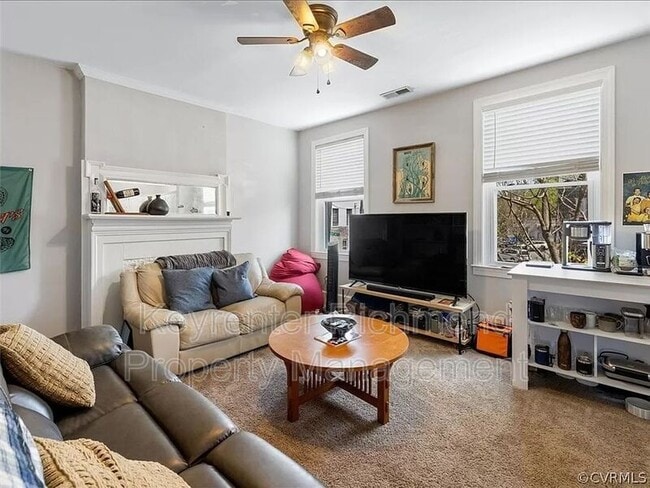 Photo - 16 S Stafford Ave Unidad B