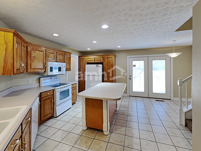 Photo - 305 Karlee Dr