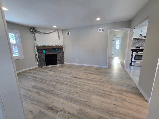 Photo - 20628 Alger St