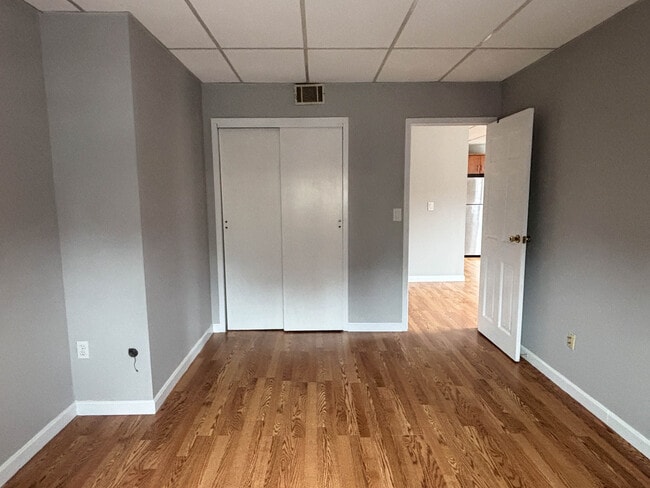 Photo - 549 E 4th St Unit B1