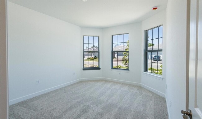 Photo - 6957 Honeybell Dr