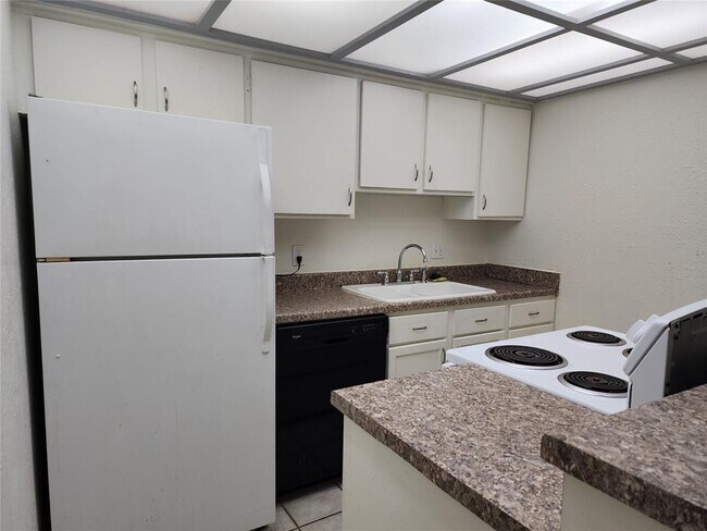 Photo - 401 12TH Ave Unit 165