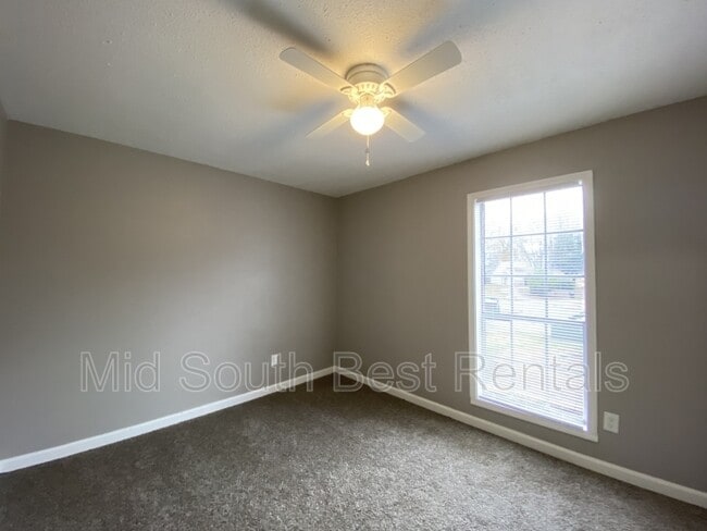 Photo - 5021 Eastfield Cove