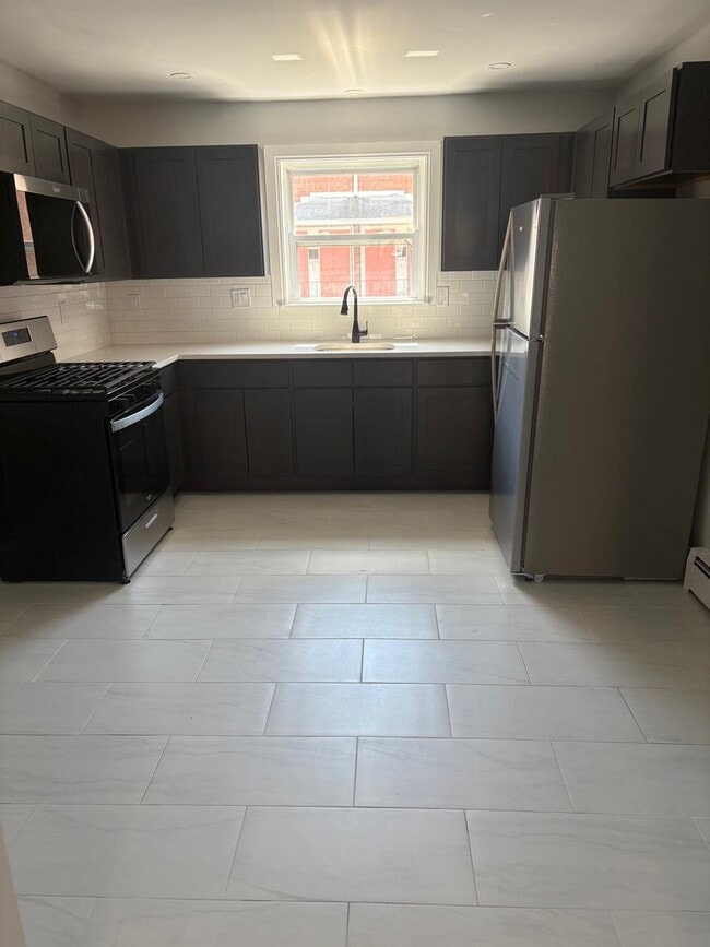 Photo - 400 Midland Ave