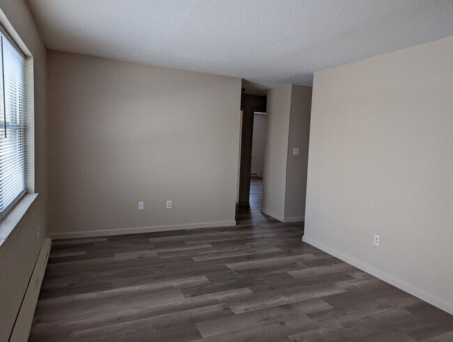 Photo - Main Level Renovated 2 Bedroom Apartment Unit 2901 Lawnridge Ct Apt G