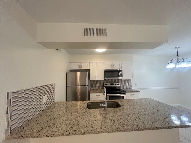 Photo - 5305 Summerlin Rd