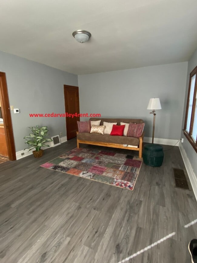 Photo - 218 Pleasant St