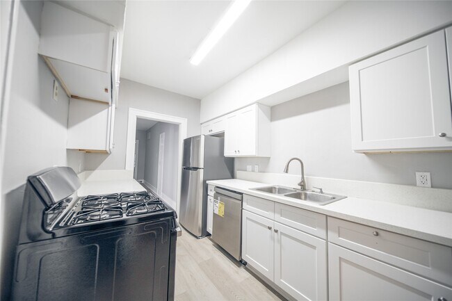 Photo - 1818 Calumet St Unidad 1