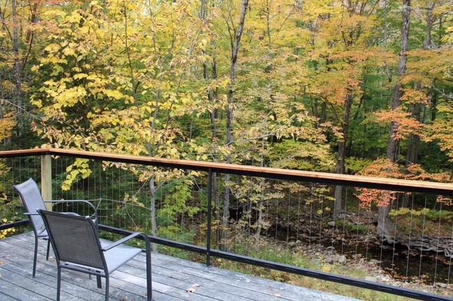 Photo - 725 New Hampshire Rte 103