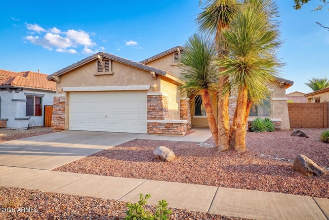 844 E Indian Wells Pl