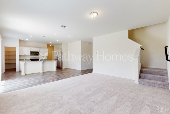 Photo - 5609 Cookstown Ln
