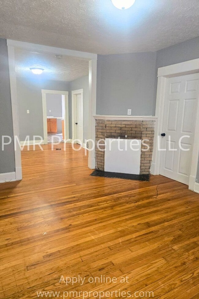 Photo - 4207 Browne St