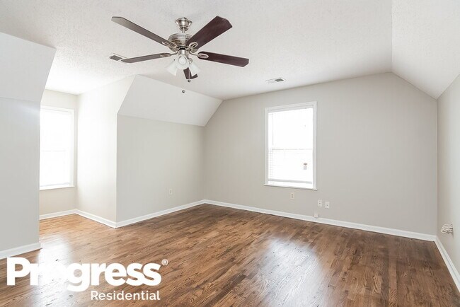 Photo - 360 Ann Marie Dr