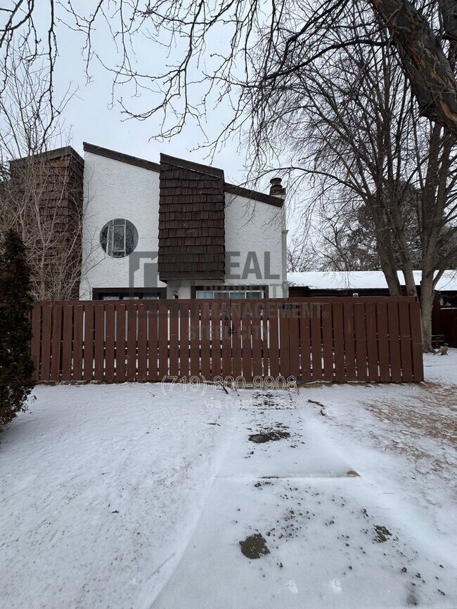 Photo - 118 Scotland Rd Unit C