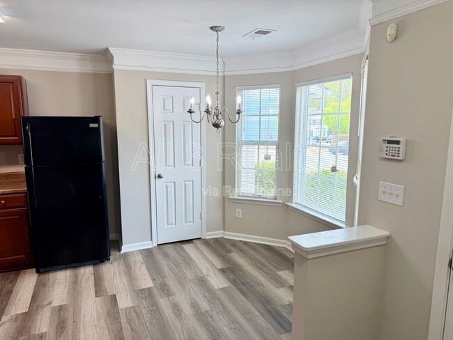 Photo - 837 Crestwell Cir